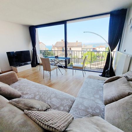 Bella Vista Lux Apartment With Private Terace Копер Екстериор снимка