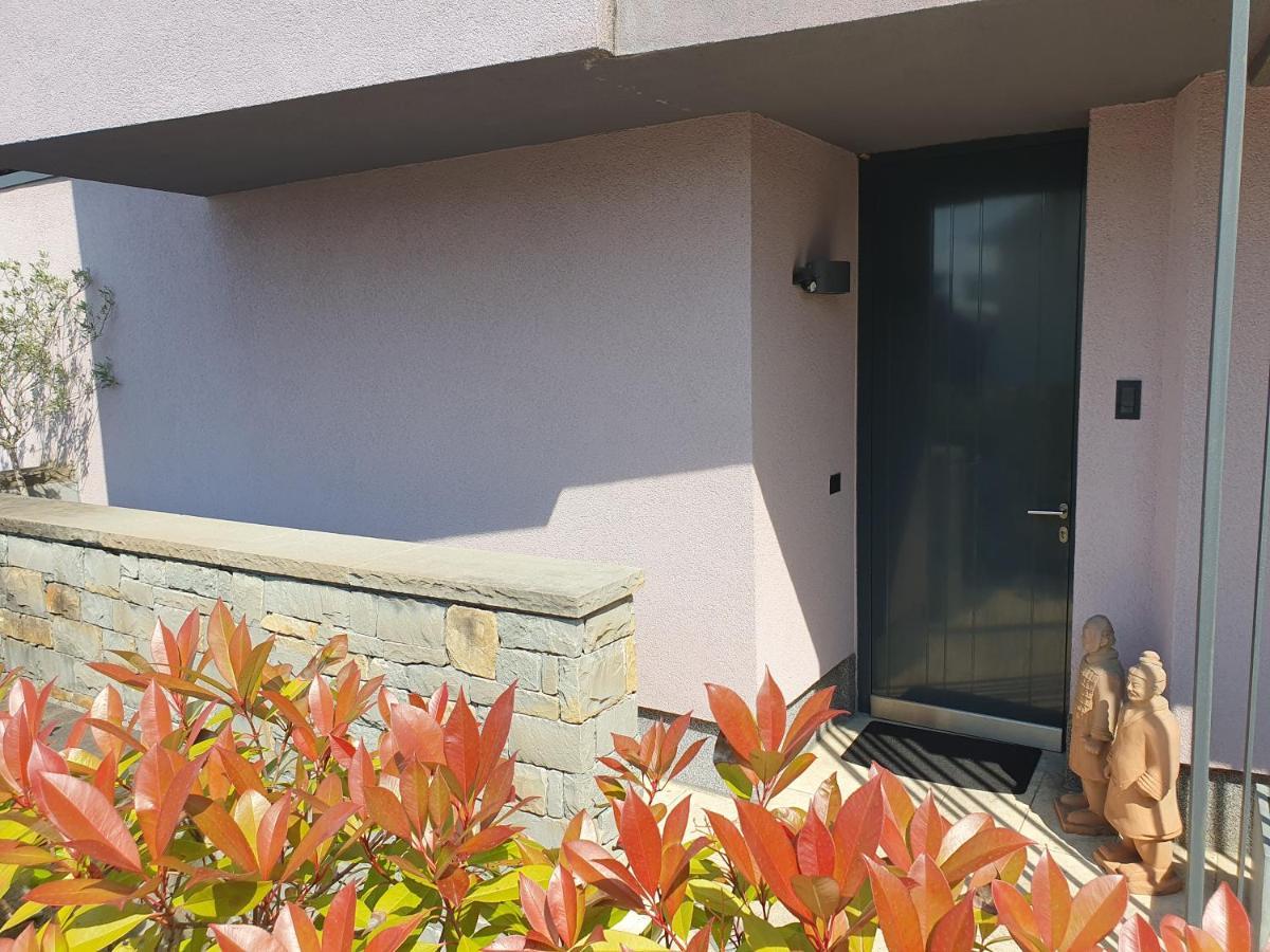 Bella Vista Lux Apartment With Private Terace Копер Екстериор снимка