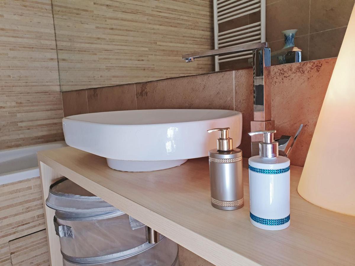 Bella Vista Lux Apartment With Private Terace Копер Екстериор снимка