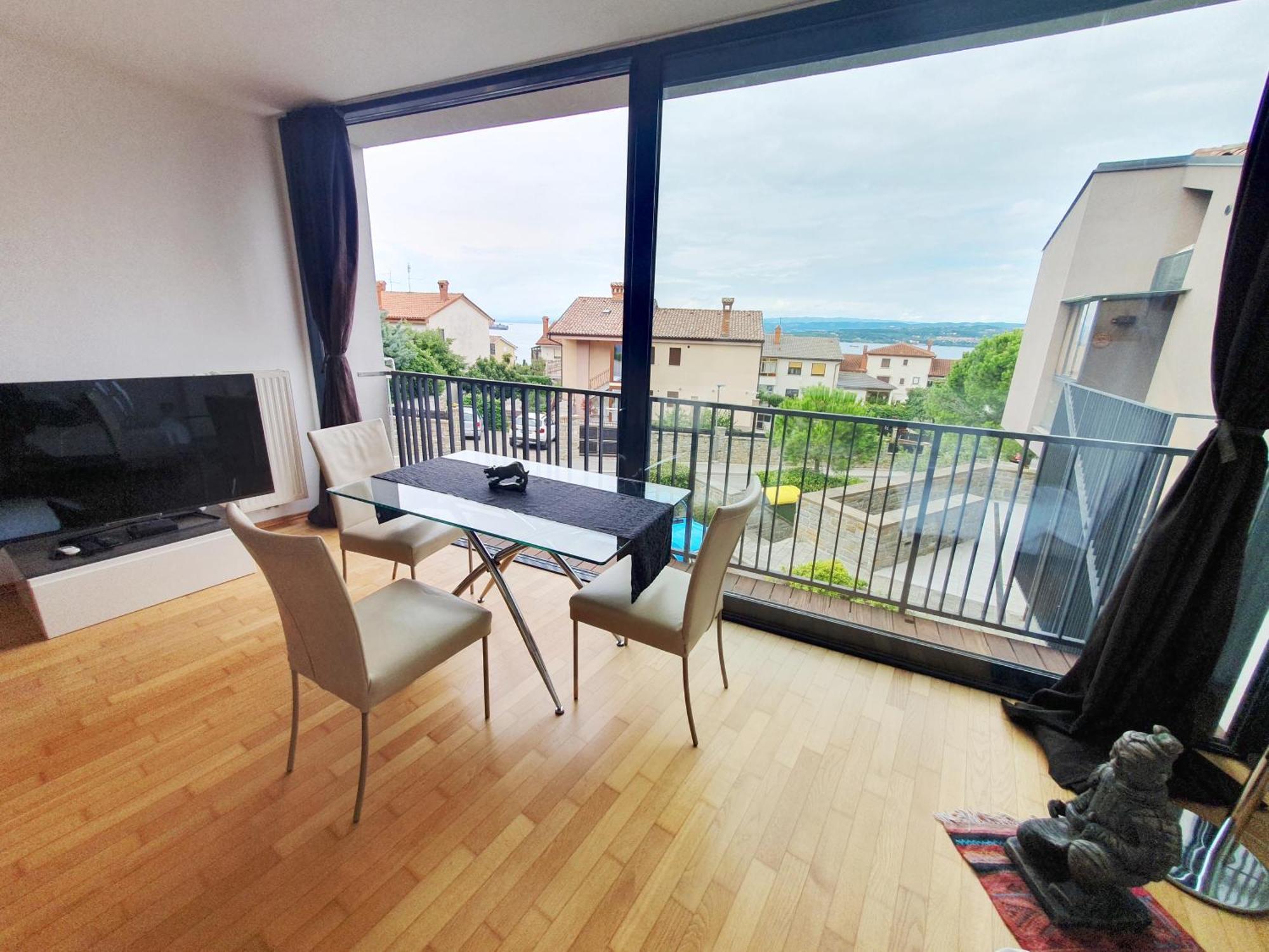 Bella Vista Lux Apartment With Private Terace Копер Екстериор снимка